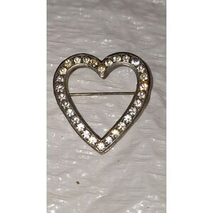 Antique Heart Shaped Pin Brooch Rhinestone Silver Tone Grandmacore Elegant